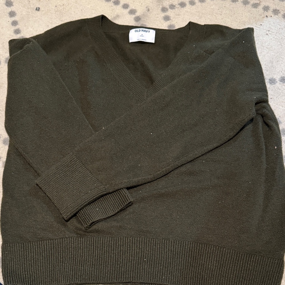 Old Navy Women’s Wear Olive Sweater
